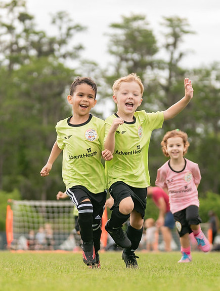 HappyFeet players in action